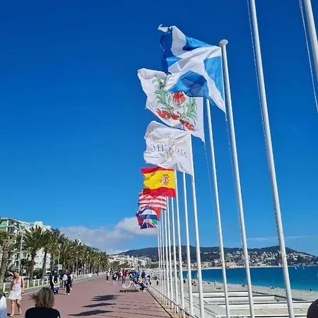 Butterfly דירה *